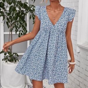 Spring Floral Blue Dress size large